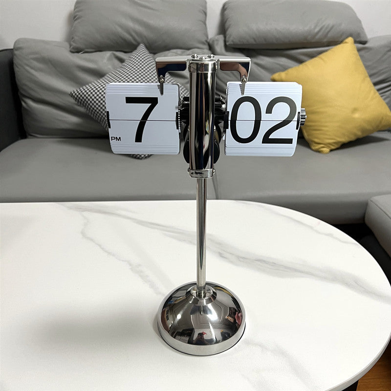 Retro Mechanical Solid Wood Automatic Flip Clock