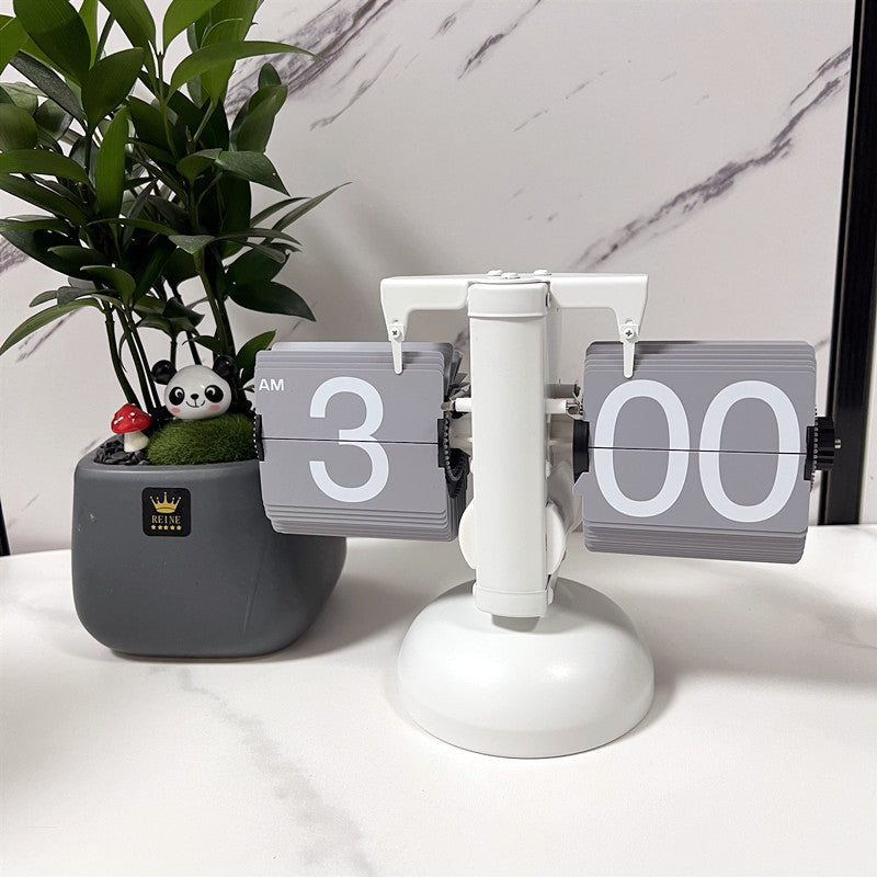 Retro Mechanical Solid Wood Automatic Flip Clock